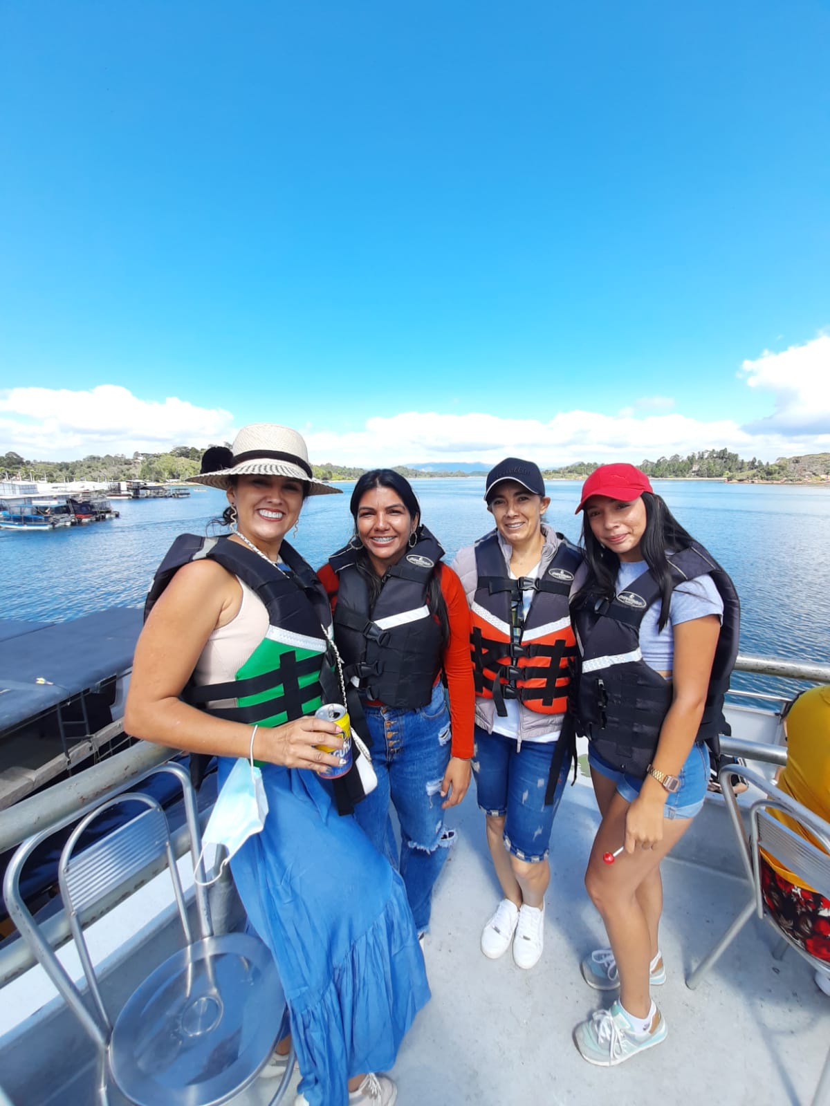 21f1d8de-473b-4296-9975-0abe1a1cd7d0