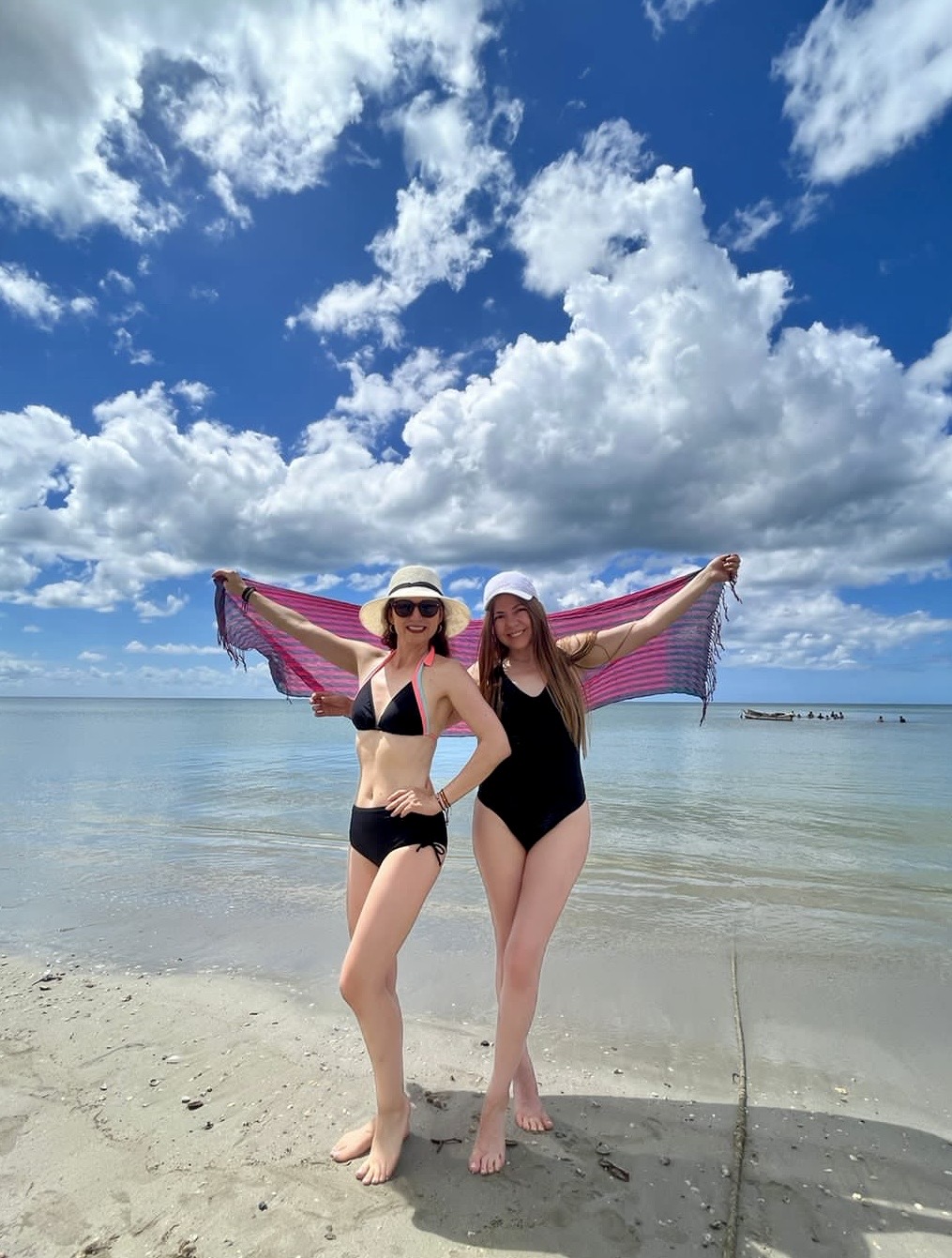 92d9c000-af0e-458d-9376-3d0dfcda216c